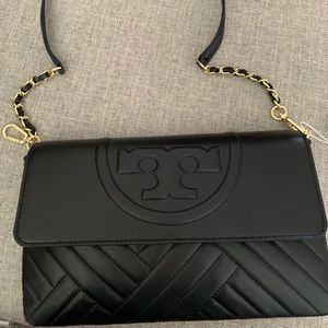 Tory Black Alexa Clutch Purse (brand- new)